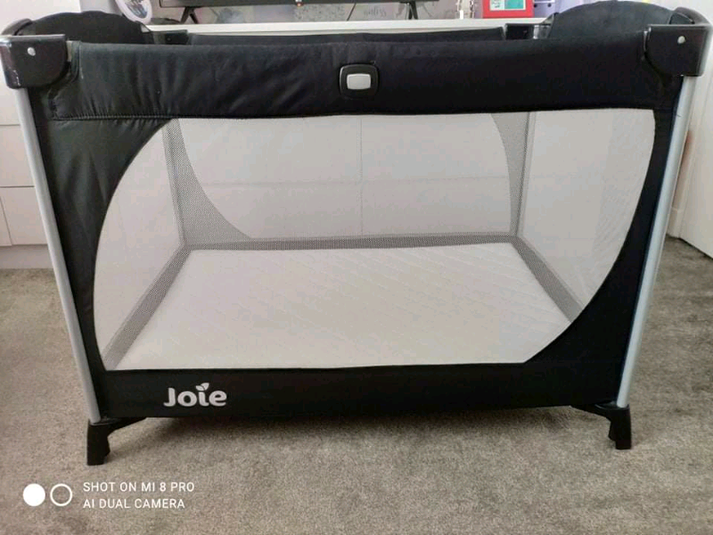 travel cot gumtree